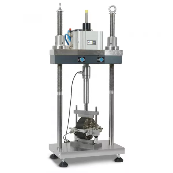 Servo-Pneumatic Universal Testing Machine UTM, 16 kN cap.